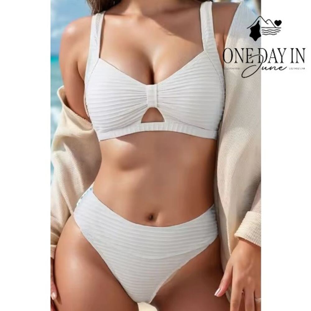 Adisputent Textured Keyhole Bikini Swimsuit White Ribbed 2 Piece Size XL